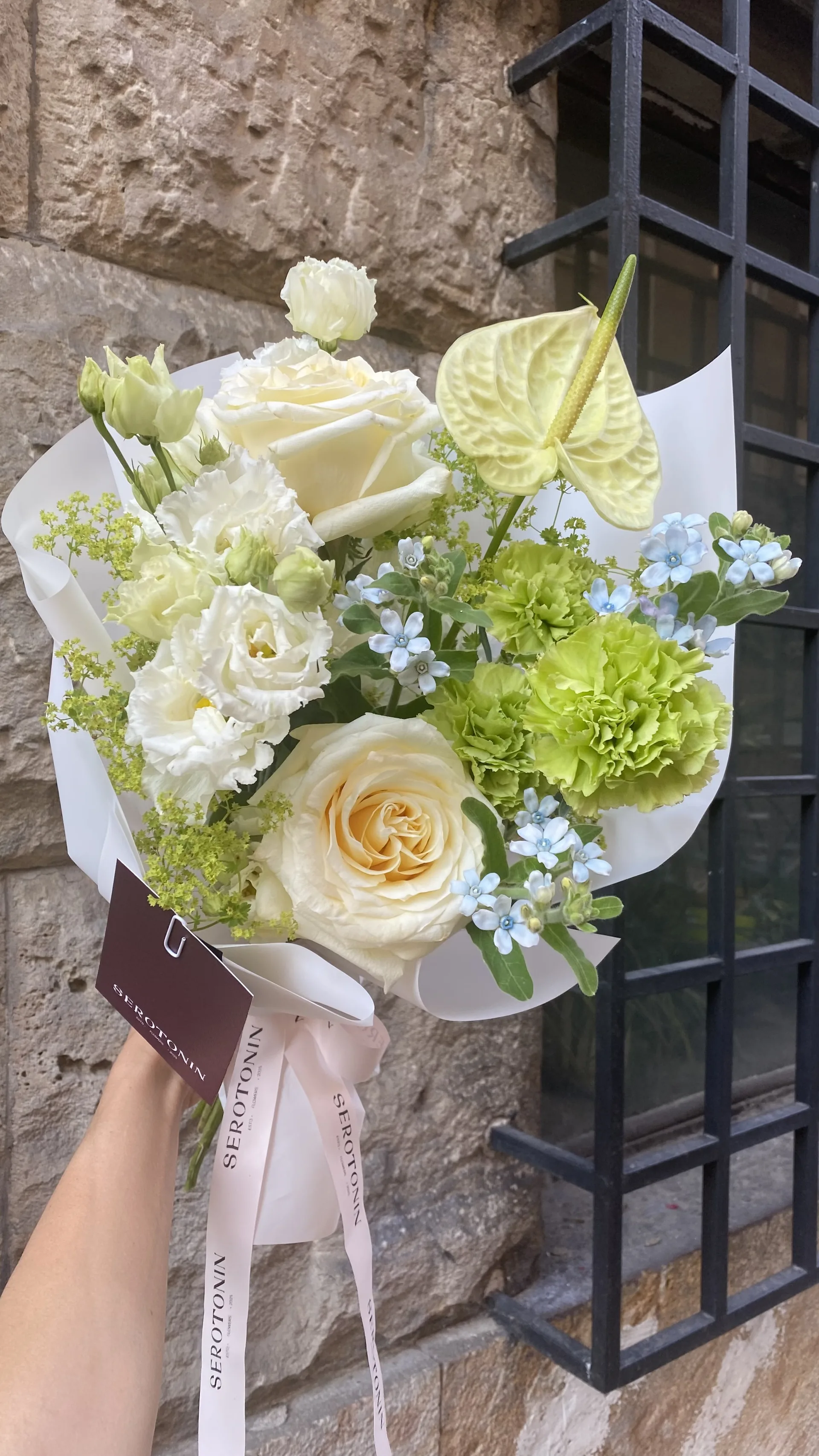 Serotonin Flowers bouquet